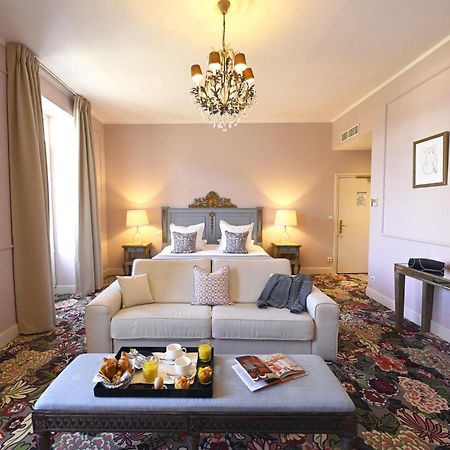 Grand Hotel Henri - Teritoria LʼIsle-sur-la-Sorgue Екстериор снимка