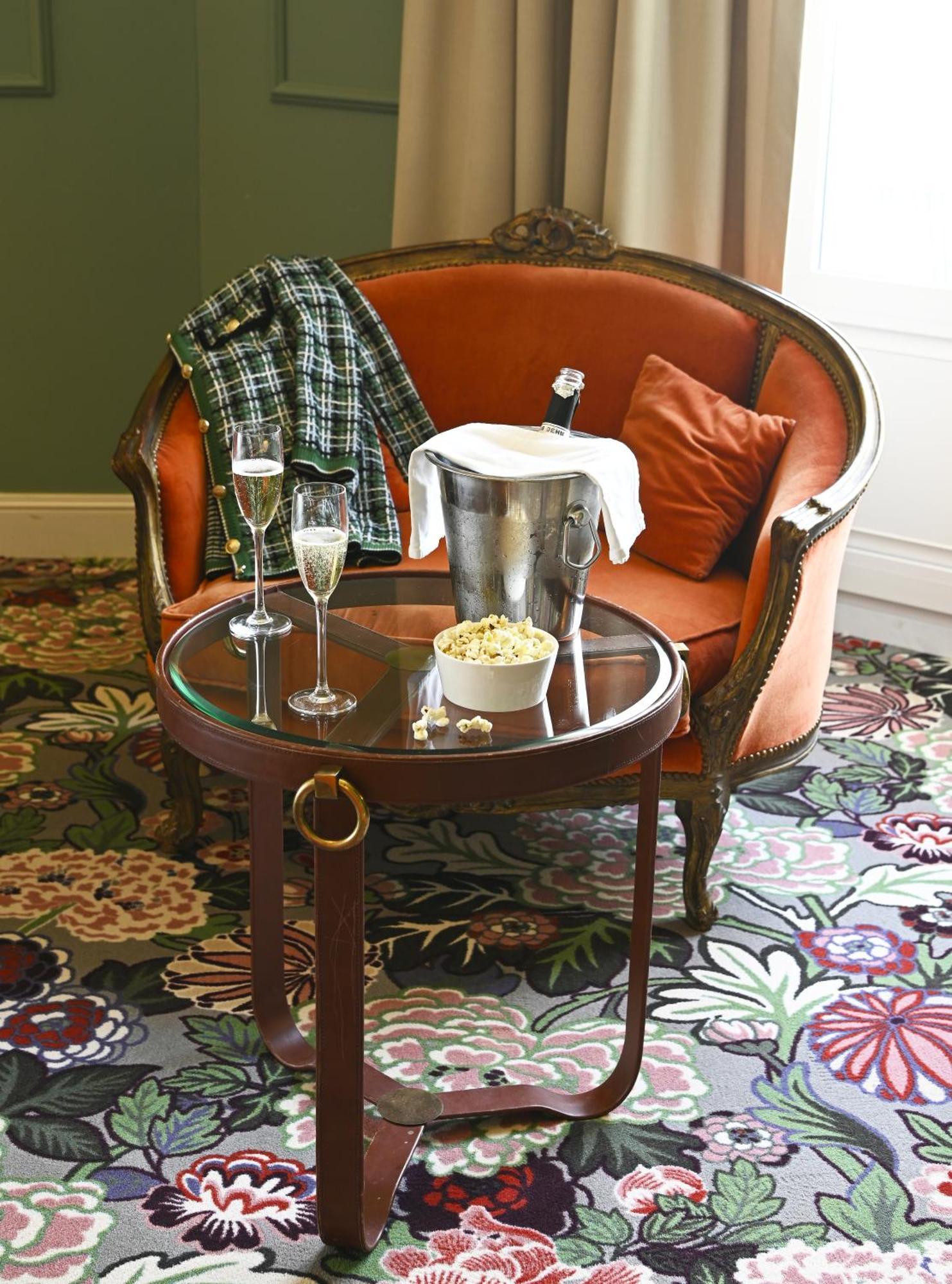 Grand Hotel Henri - Teritoria LʼIsle-sur-la-Sorgue Екстериор снимка