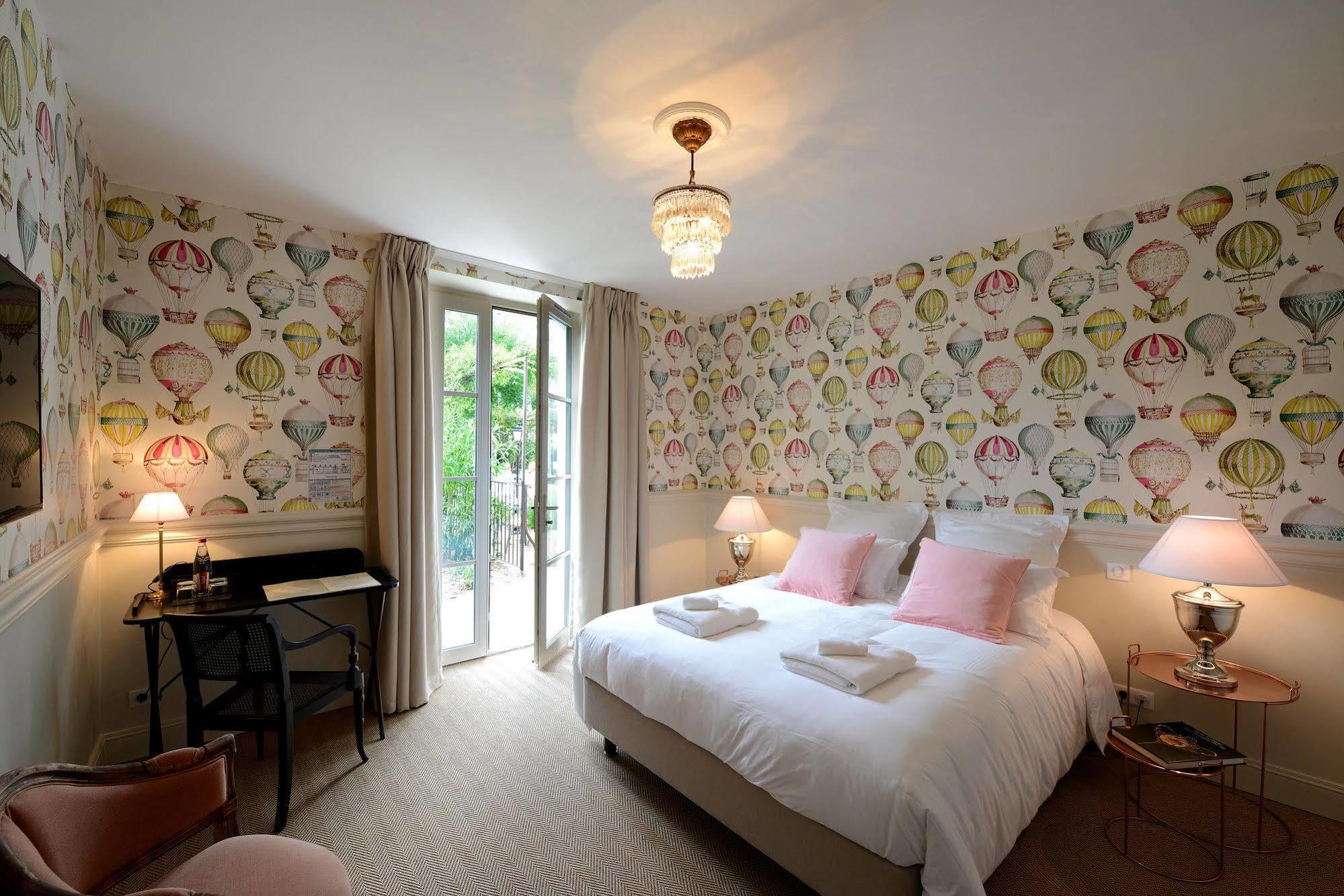 Grand Hotel Henri - Teritoria LʼIsle-sur-la-Sorgue Екстериор снимка