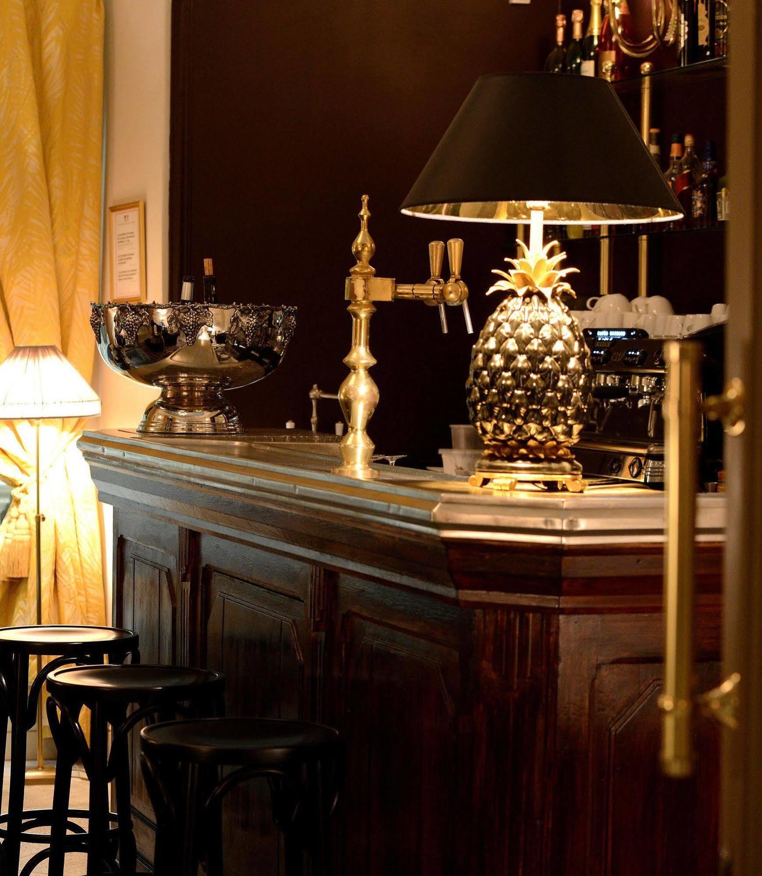 Grand Hotel Henri - Teritoria LʼIsle-sur-la-Sorgue Екстериор снимка