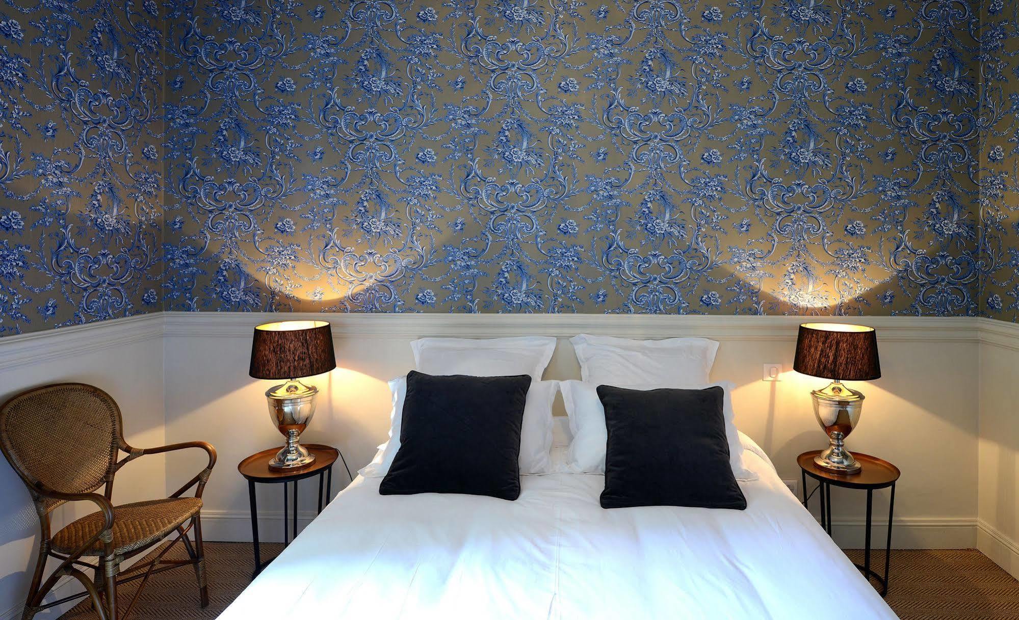 Grand Hotel Henri - Teritoria LʼIsle-sur-la-Sorgue Екстериор снимка